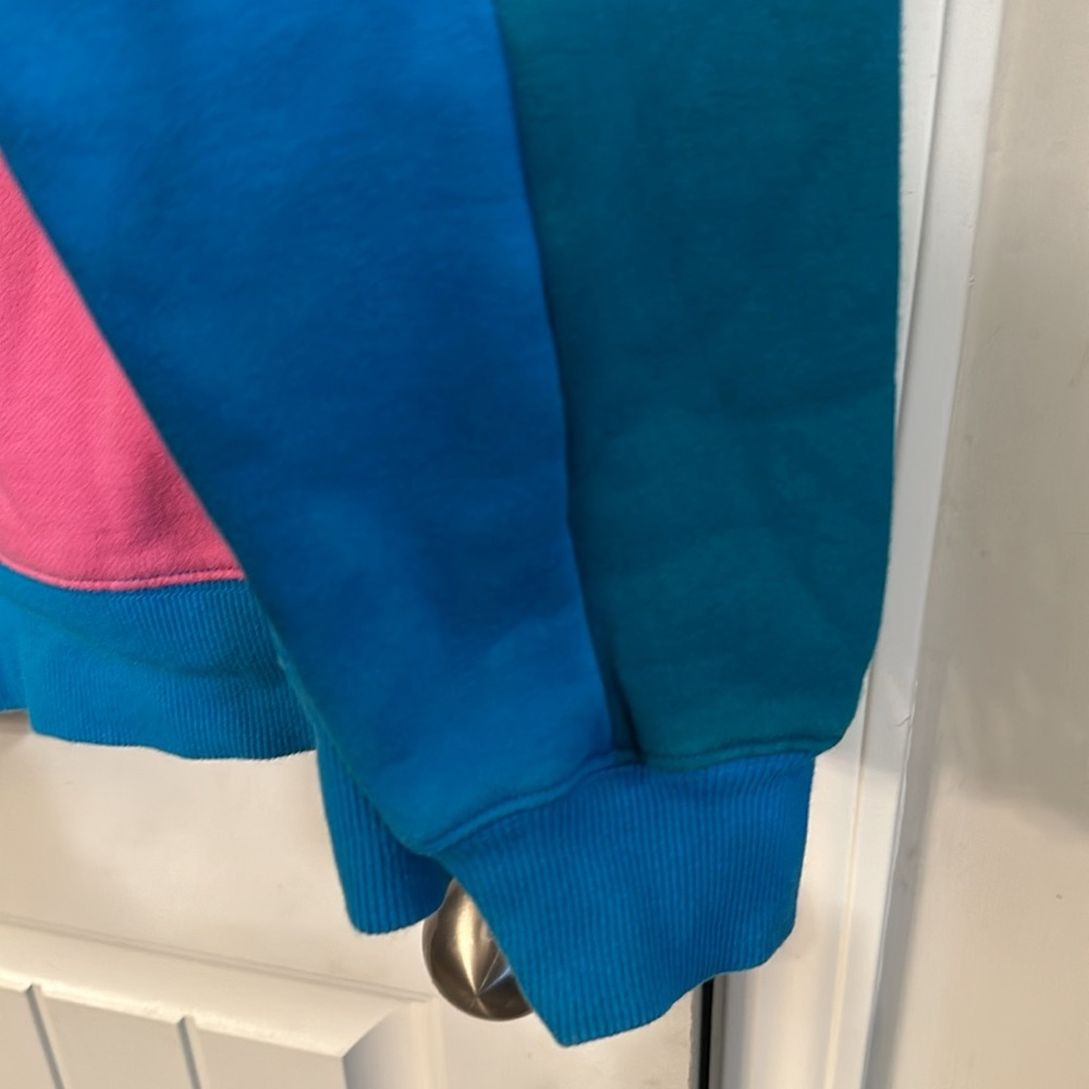 Teddy Fresh Love Colorblock Hoodie Size Medium - Picture 16 of 16